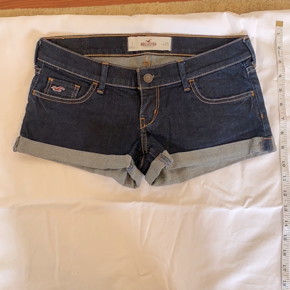 Hollister shorts size 1 w25